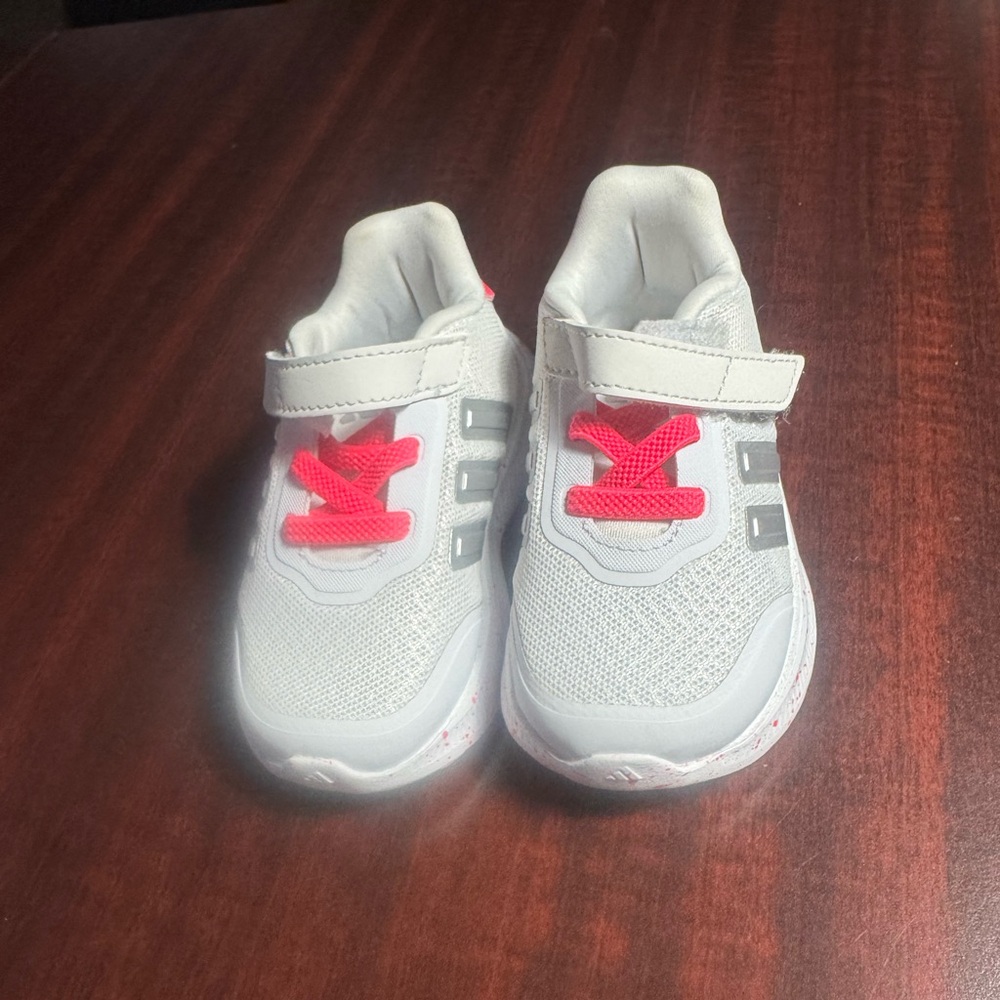 adidas Kids Sneakers in White and Neon Pink